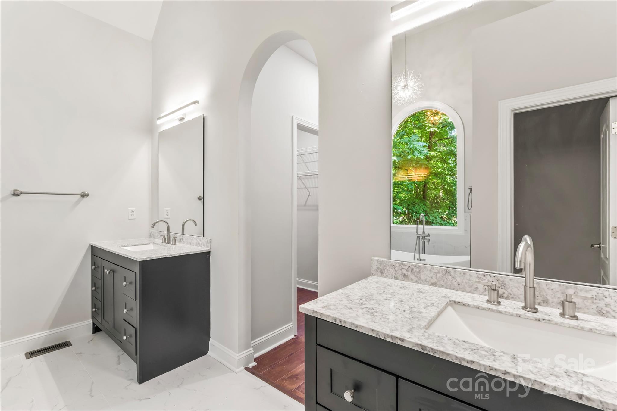 3011 Mckee Road Charlotte NC 28270