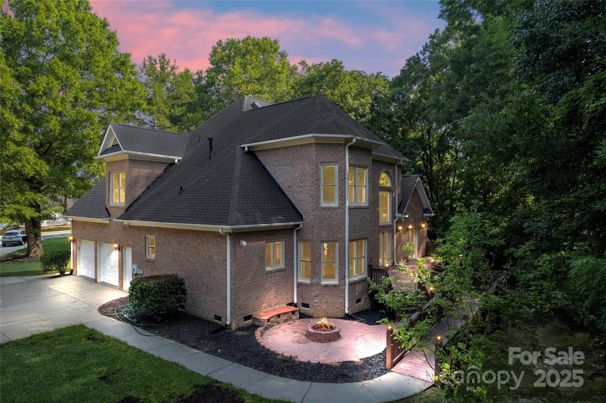 3011 Mckee Road Charlotte NC 28270