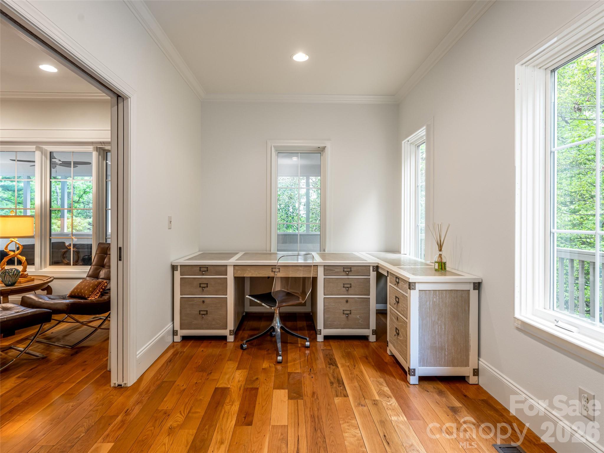 307 S Braeside Court Asheville NC 28803