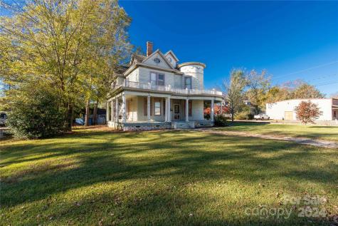 307 Kings Mountain Street Clover SC 29710