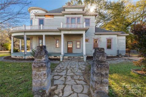 307 Kings Mountain Street Clover SC 29710