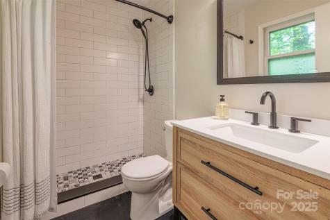 14 Parkview Drive Asheville NC 28805