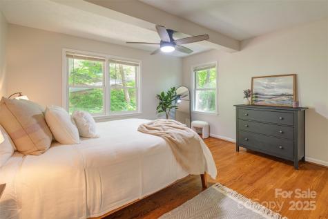 14 Parkview Drive Asheville NC 28805