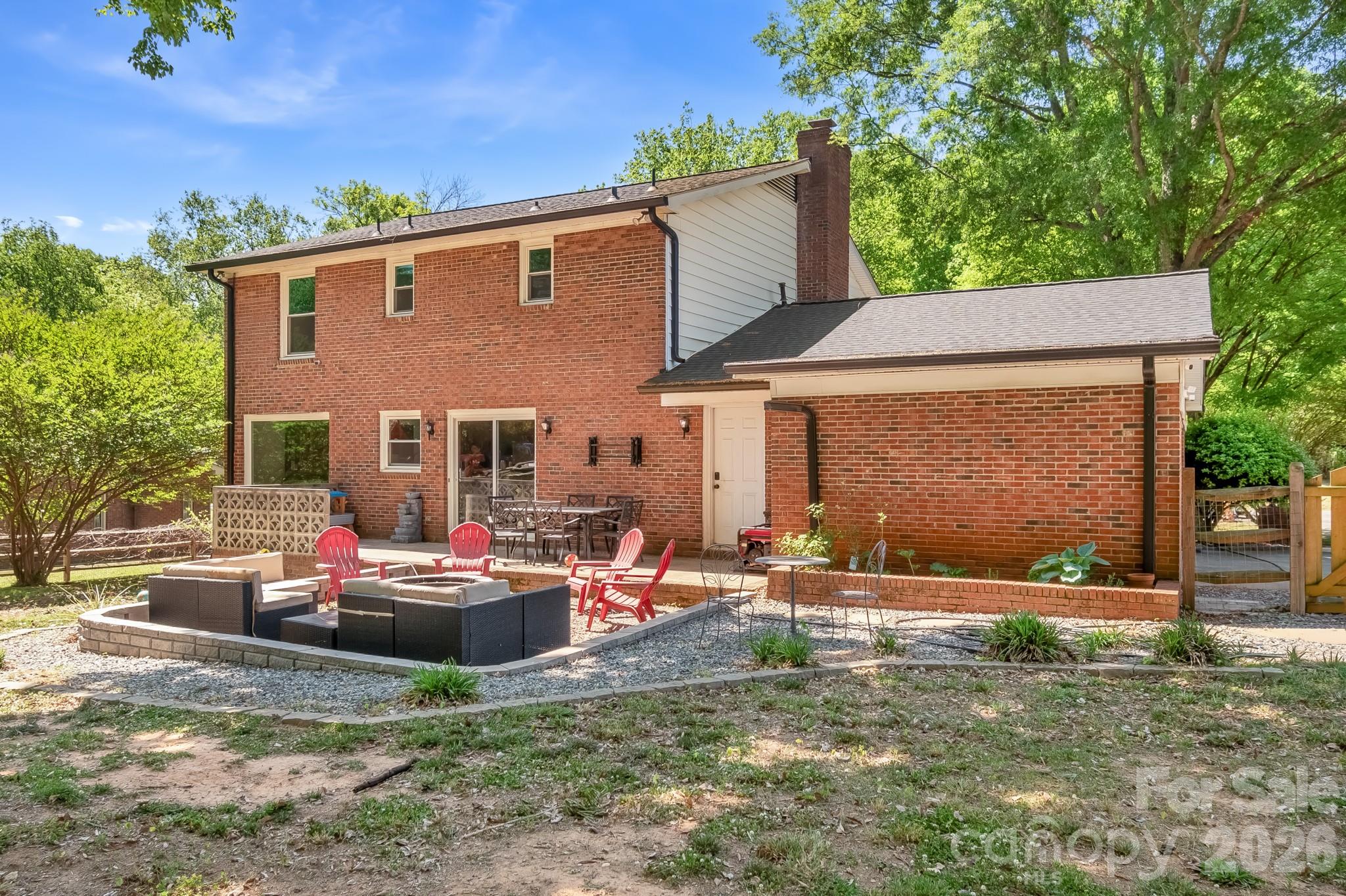 6070 Ferncliff Drive Concord NC 28027