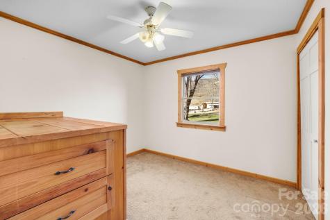 1644 West Deep Creek Road Bryson City NC 28713