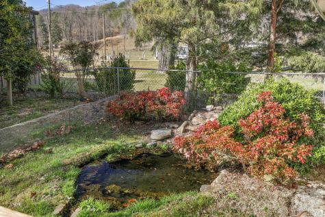 1644 West Deep Creek Road Bryson City NC 28713