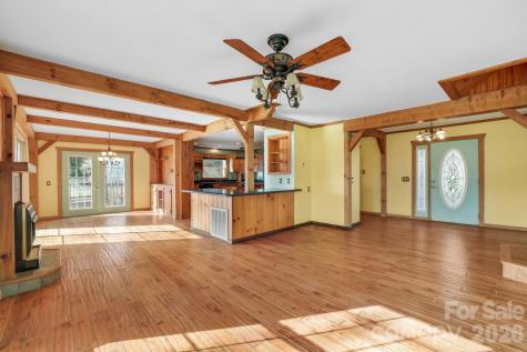 1644 West Deep Creek Road Bryson City NC 28713