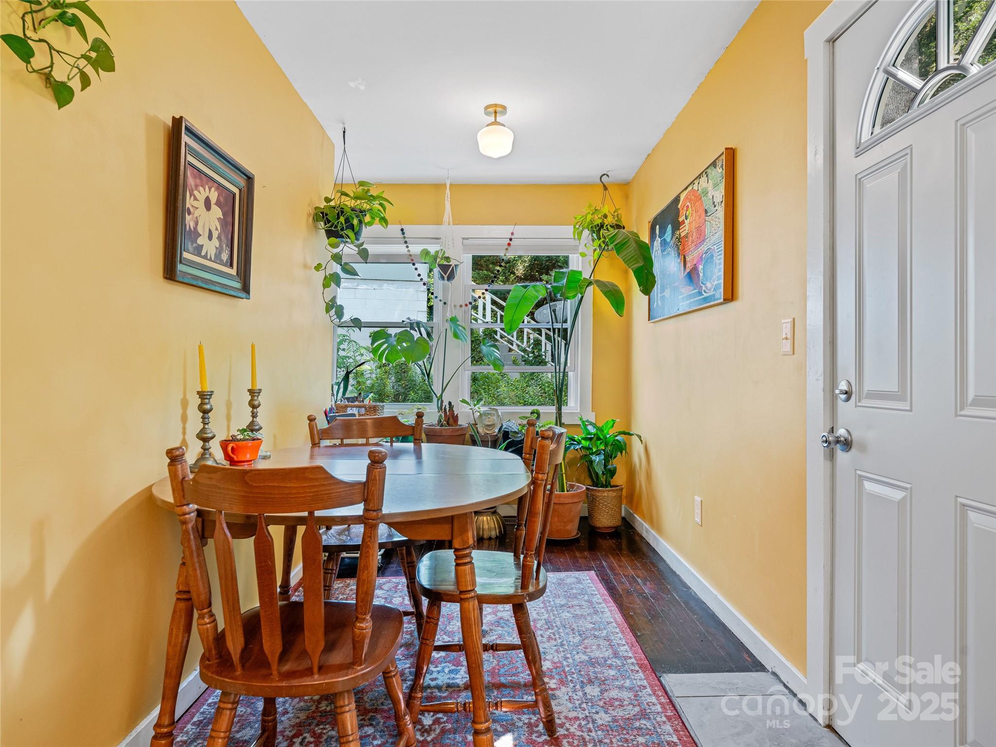 820 Azalea Avenue Black Mountain NC 28711