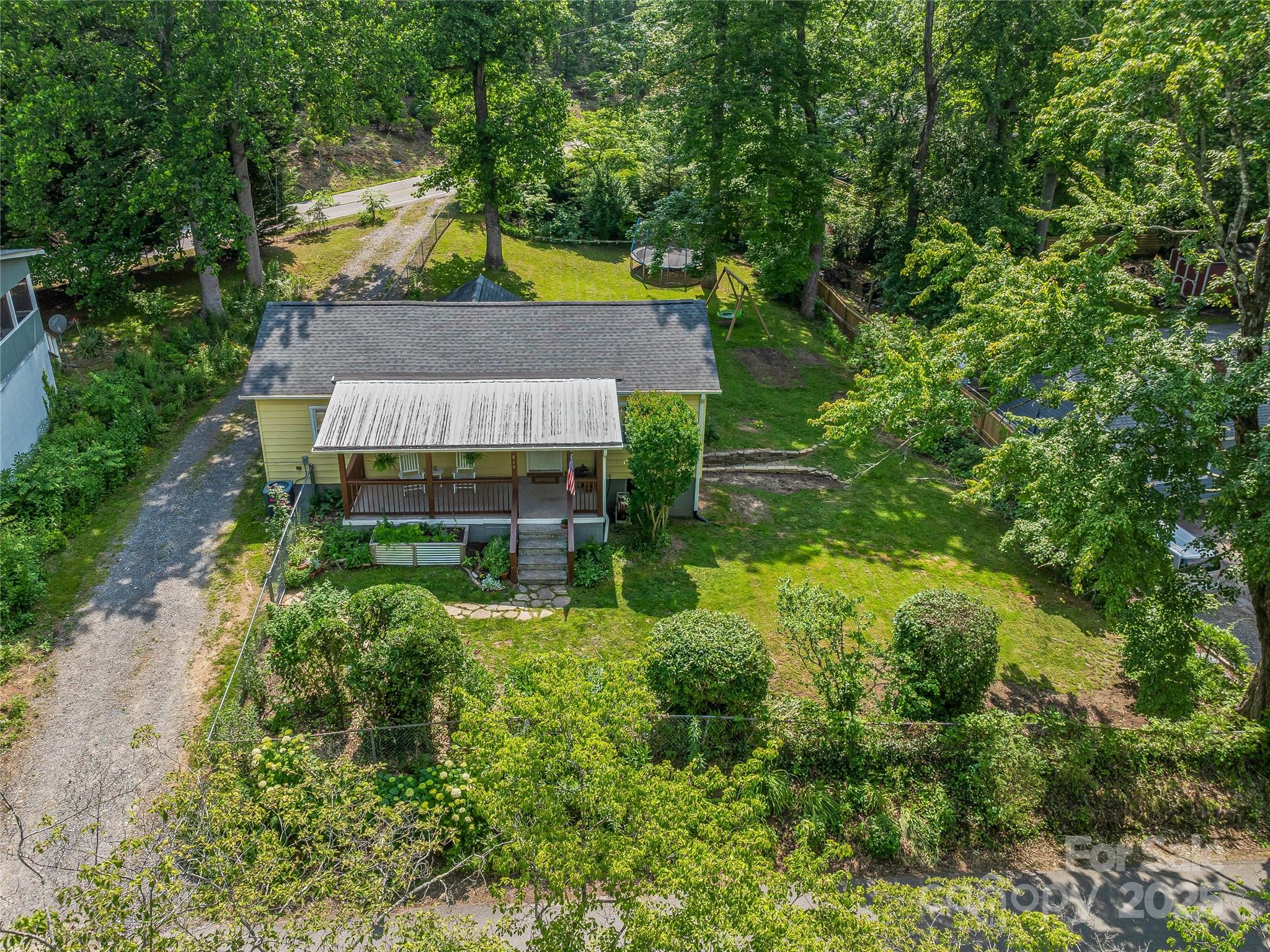 820 Azalea Avenue Black Mountain NC 28711