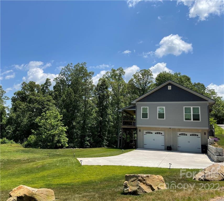 8 Wind Stone Drive Asheville NC 28804