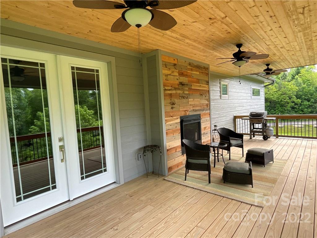 8 Wind Stone Drive Asheville NC 28804