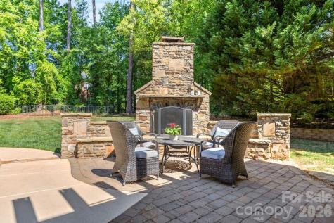 4145 Summit Ridge Lane Denver NC 28037