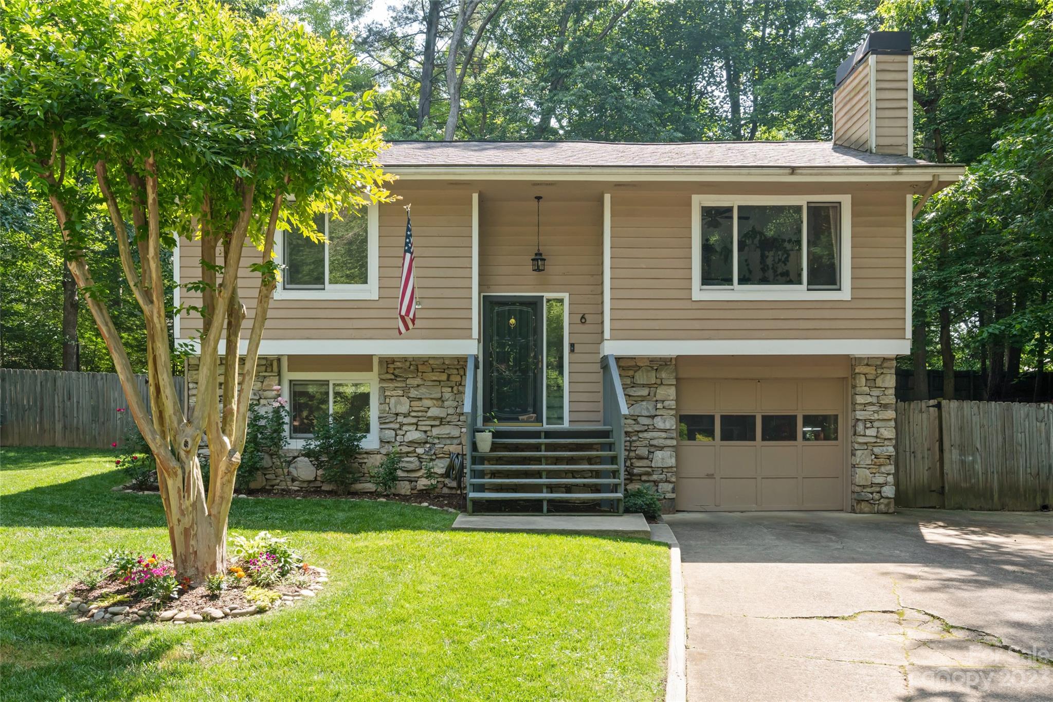 6 Redfern Court Fletcher NC 28732