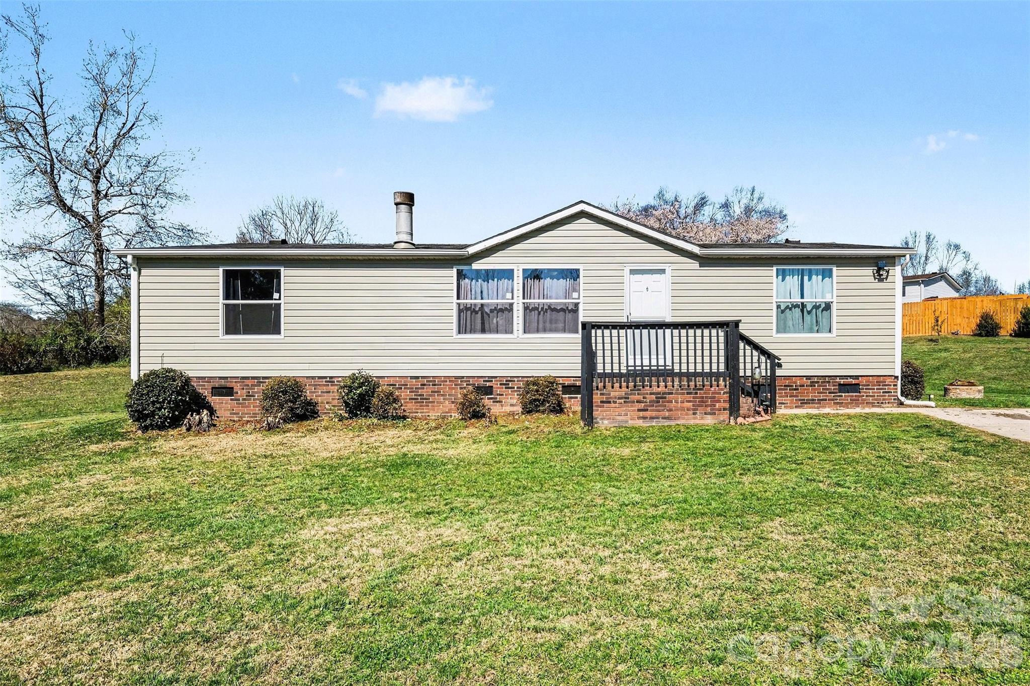 4106 Olga Court Dallas NC 28034