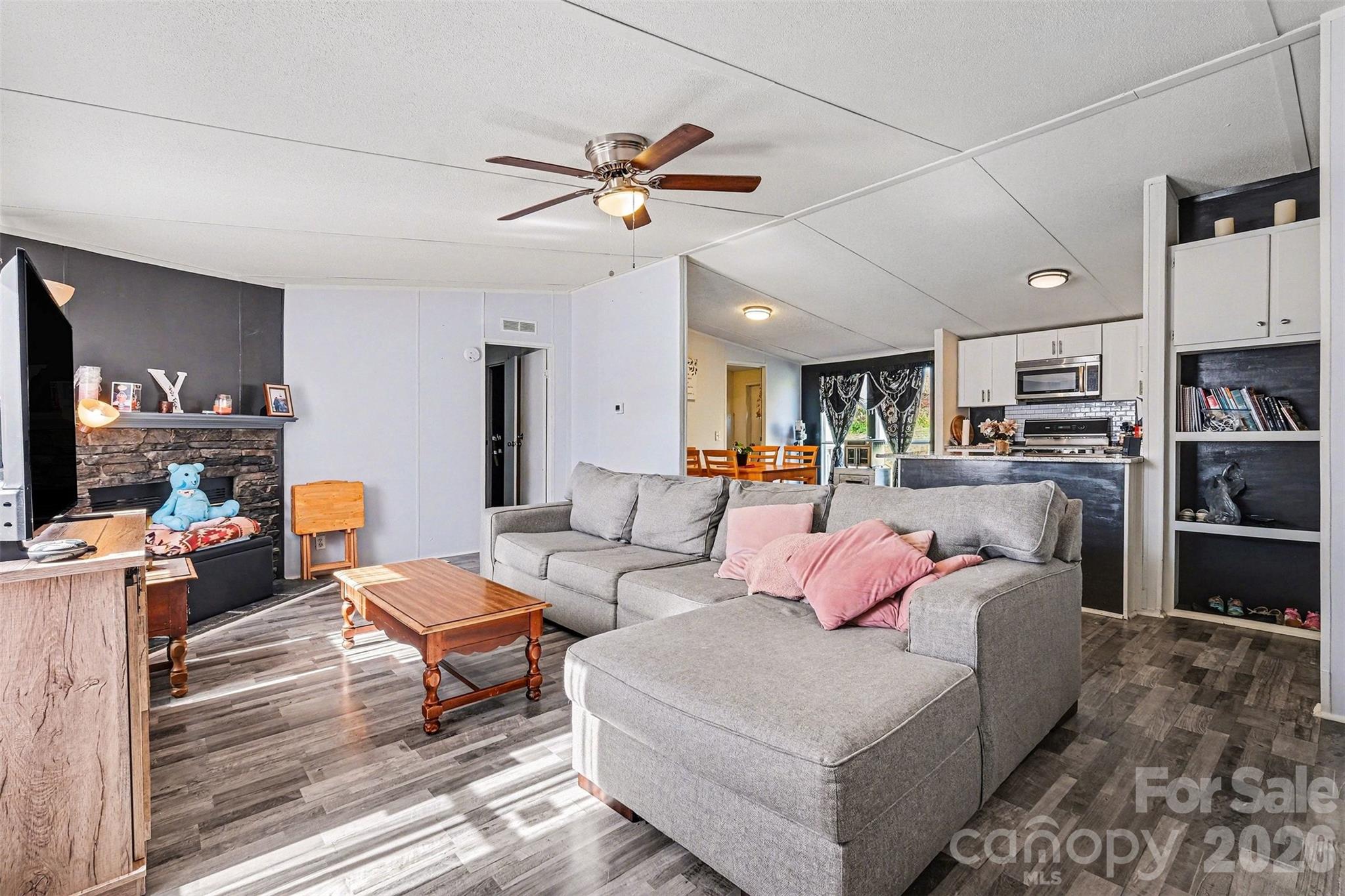 4106 Olga Court Dallas NC 28034