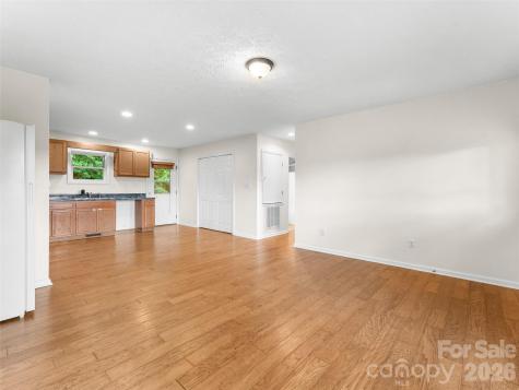 96 Habitat Way Brevard NC 28712