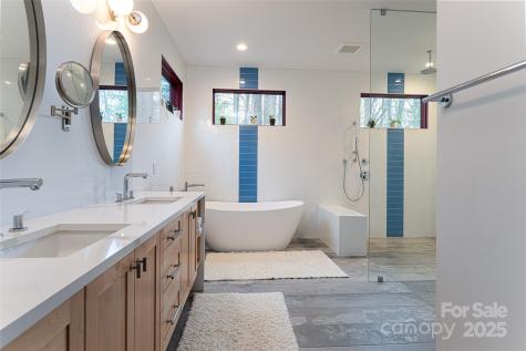 42 Towering Oaks Lane Asheville NC 28805