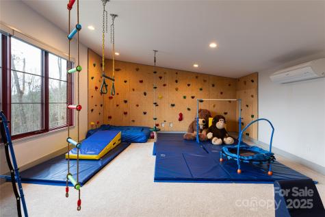 42 Towering Oaks Lane Asheville NC 28805