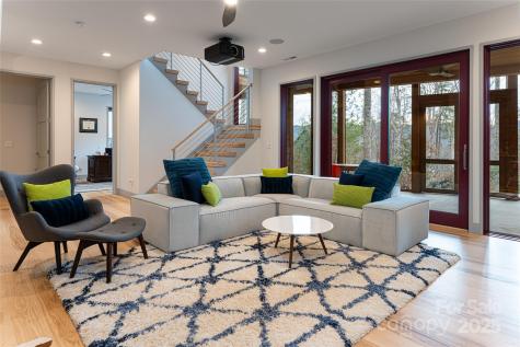 42 Towering Oaks Lane Asheville NC 28805