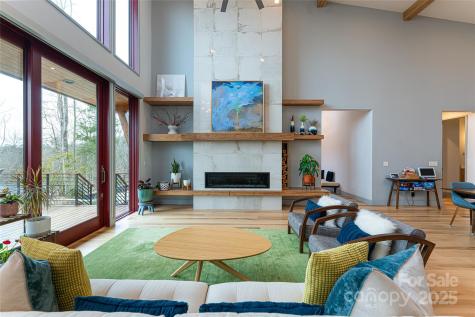 42 Towering Oaks Lane Asheville NC 28805