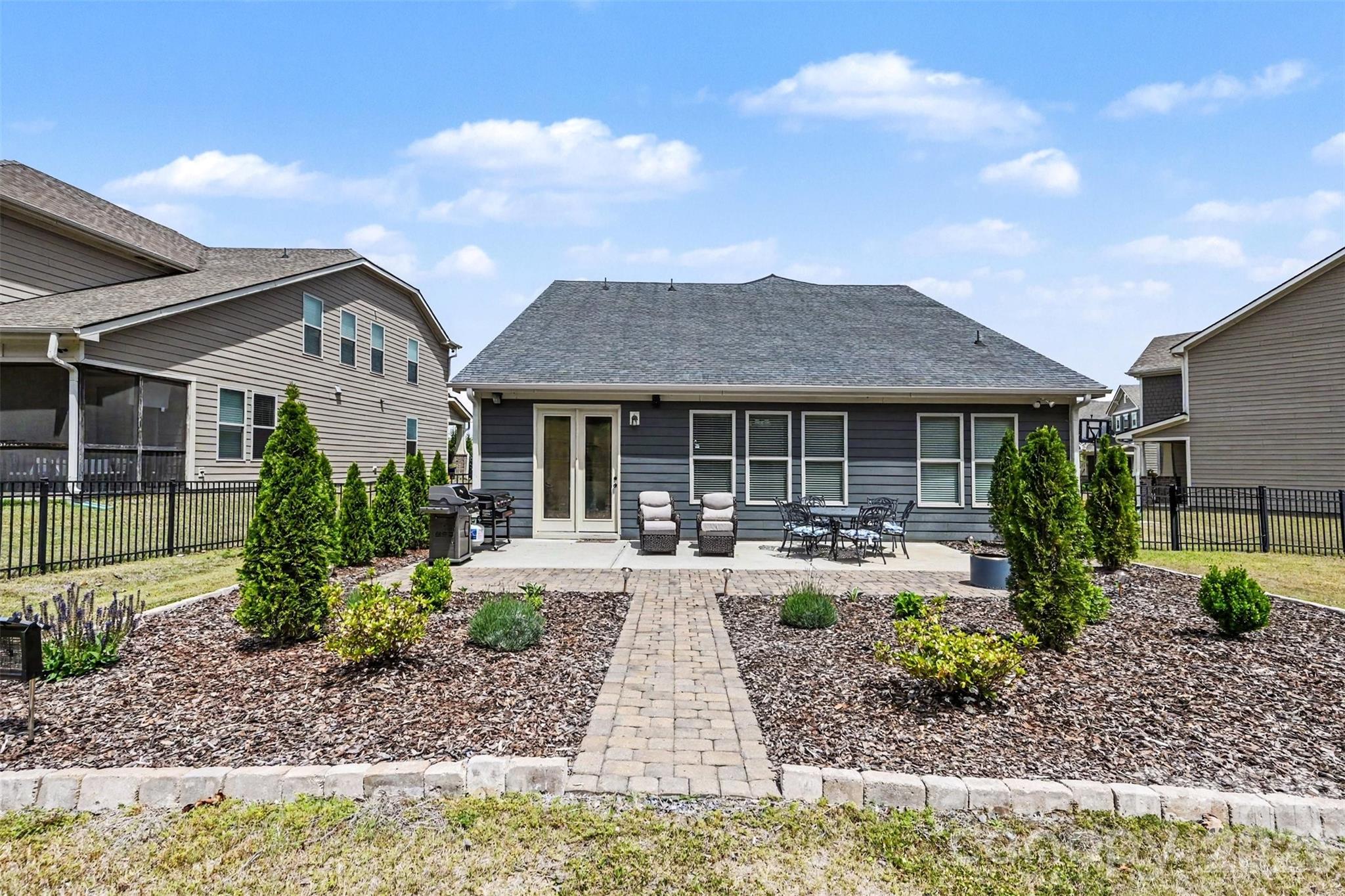 8296 Breton Way Harrisburg NC 28075