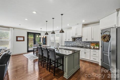 8296 Breton Way Harrisburg NC 28075