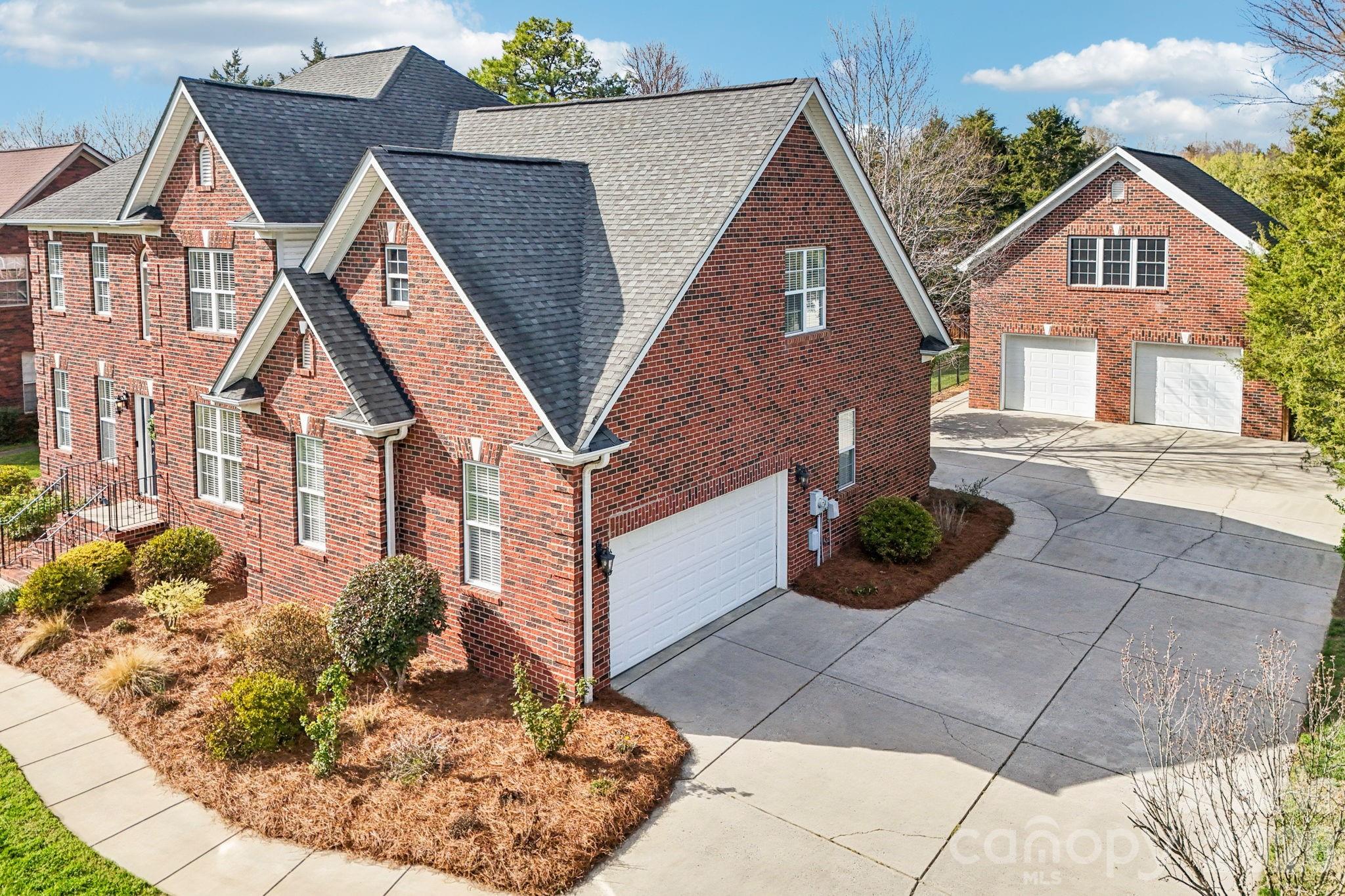8348 Rocky River Road Harrisburg NC 28075