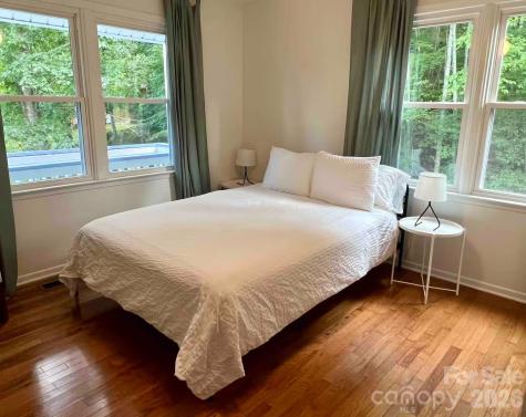 348 Dandelion Lane Burnsville NC 28714