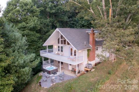 348 Dandelion Lane Burnsville NC 28714