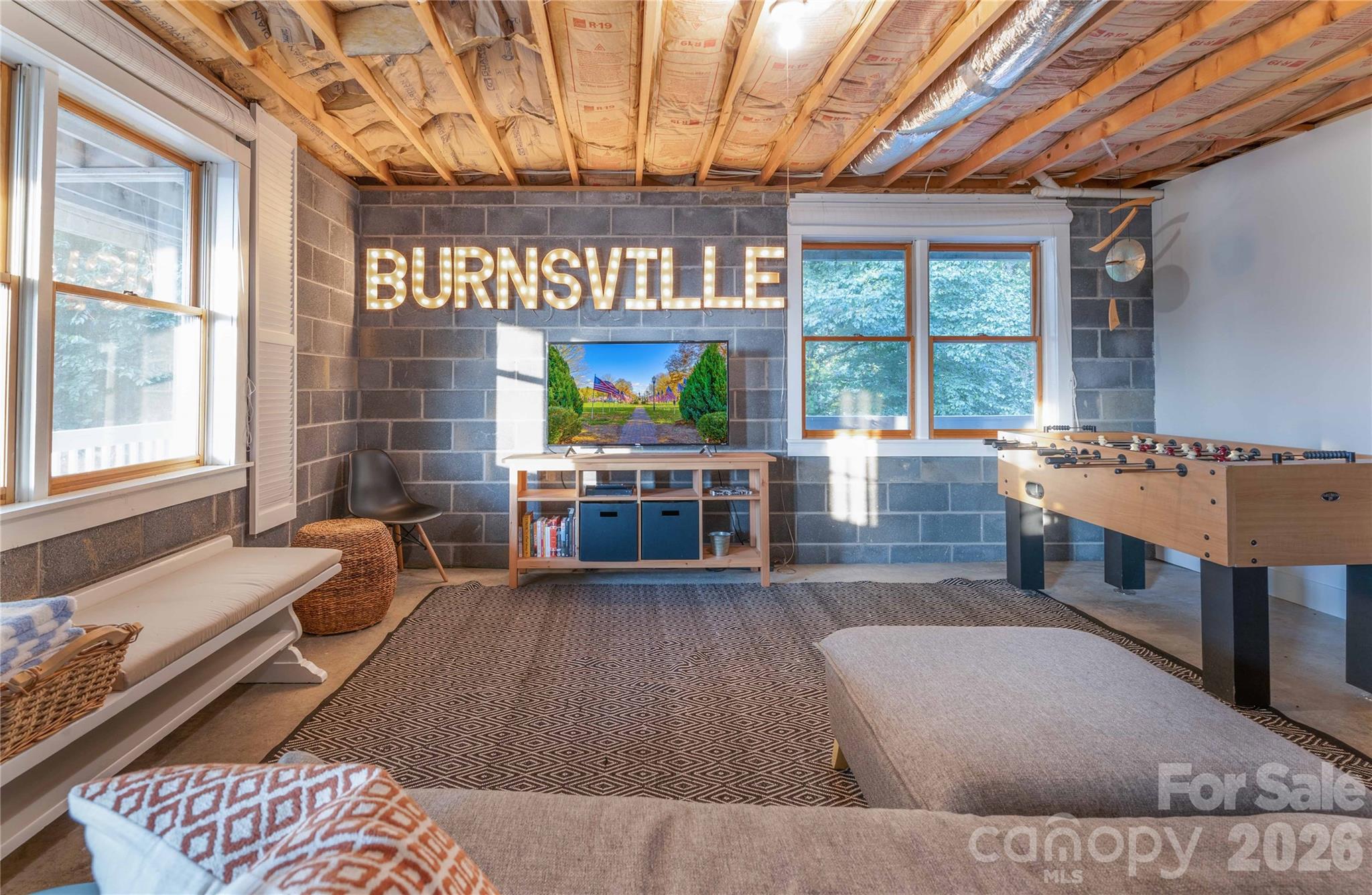 348 Dandelion Lane Burnsville NC 28714