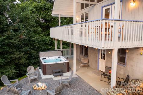 348 Dandelion Lane Burnsville NC 28714