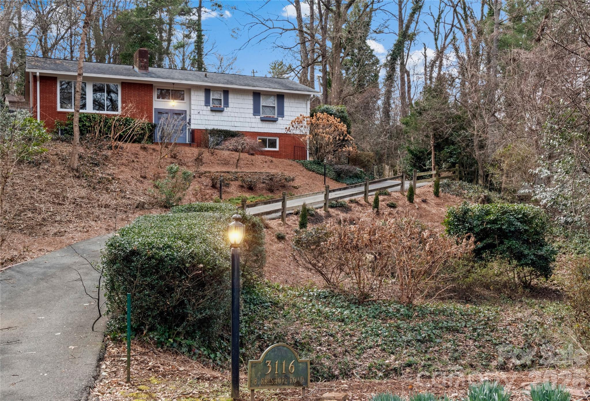 3116 Burkeshore Road Winston Salem NC 27106