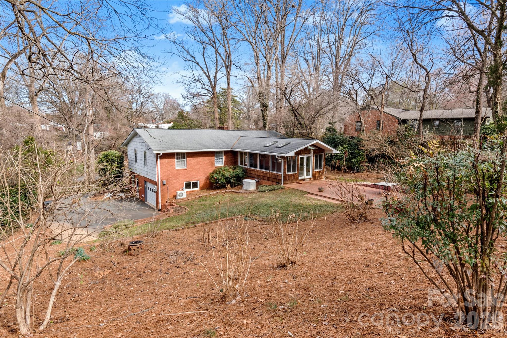 3116 Burkeshore Road Winston Salem NC 27106