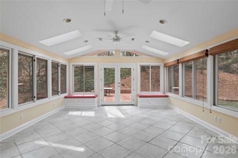 3116 Burkeshore Road Winston Salem NC 27106