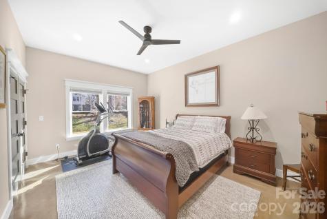 38 Acona Lane Asheville NC 28803