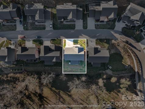 38 Acona Lane Asheville NC 28803
