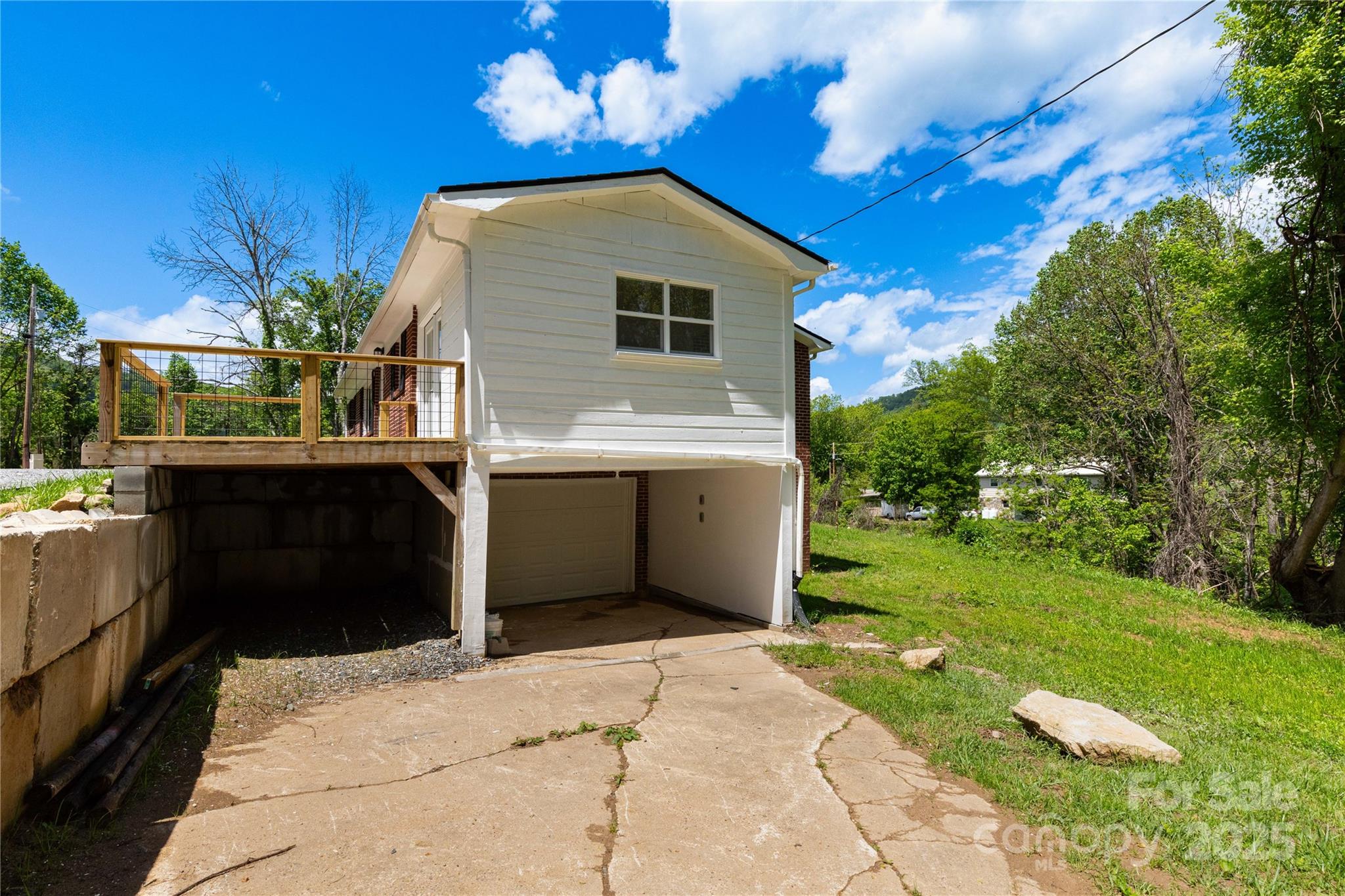 1318 Crawford Road Waynesville NC 28785