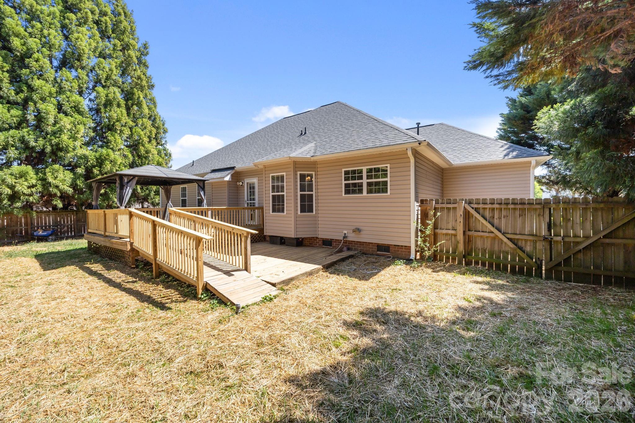 417 Deerfield Drive Mount Holly NC 28120