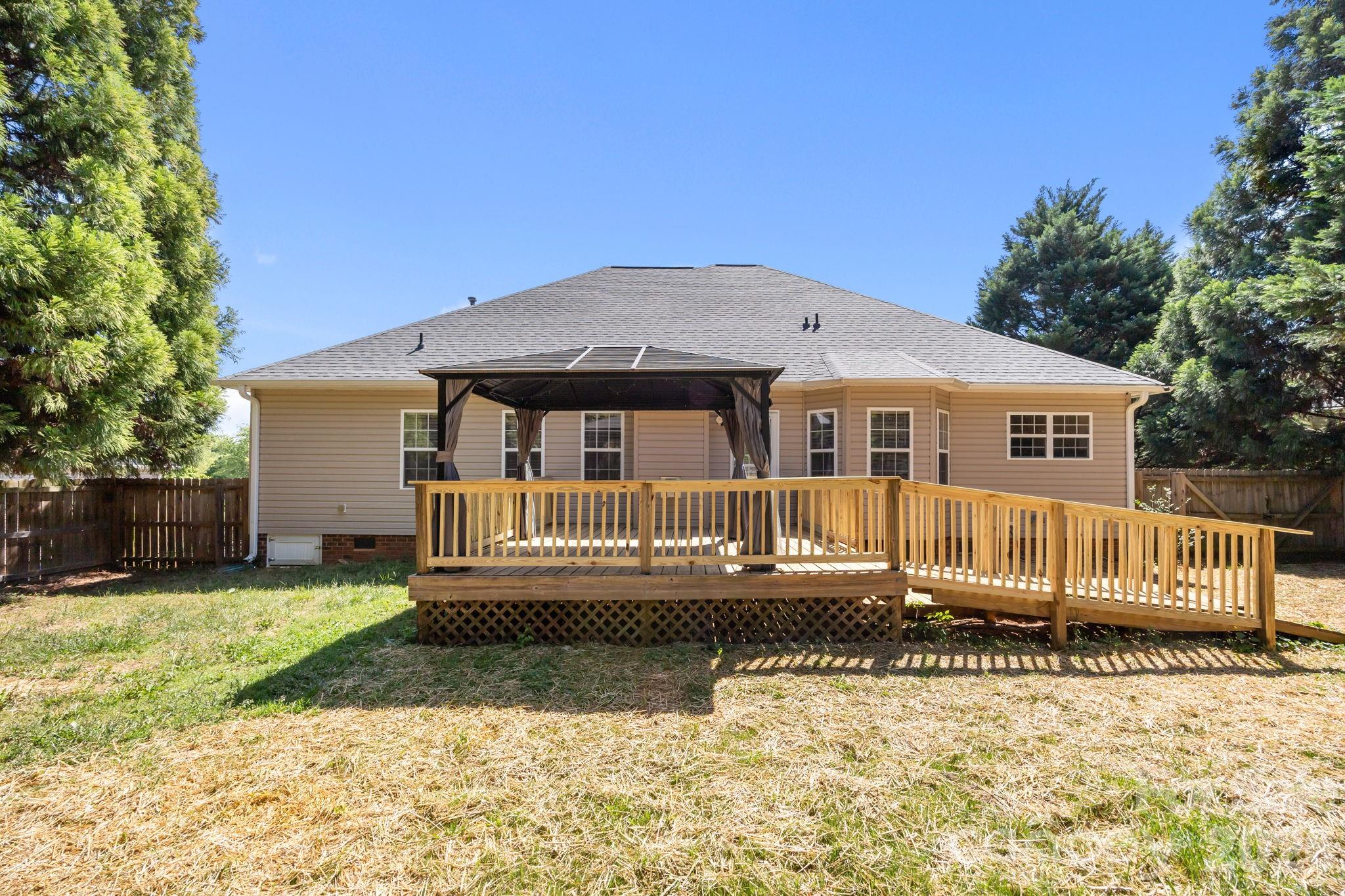 417 Deerfield Drive Mount Holly NC 28120