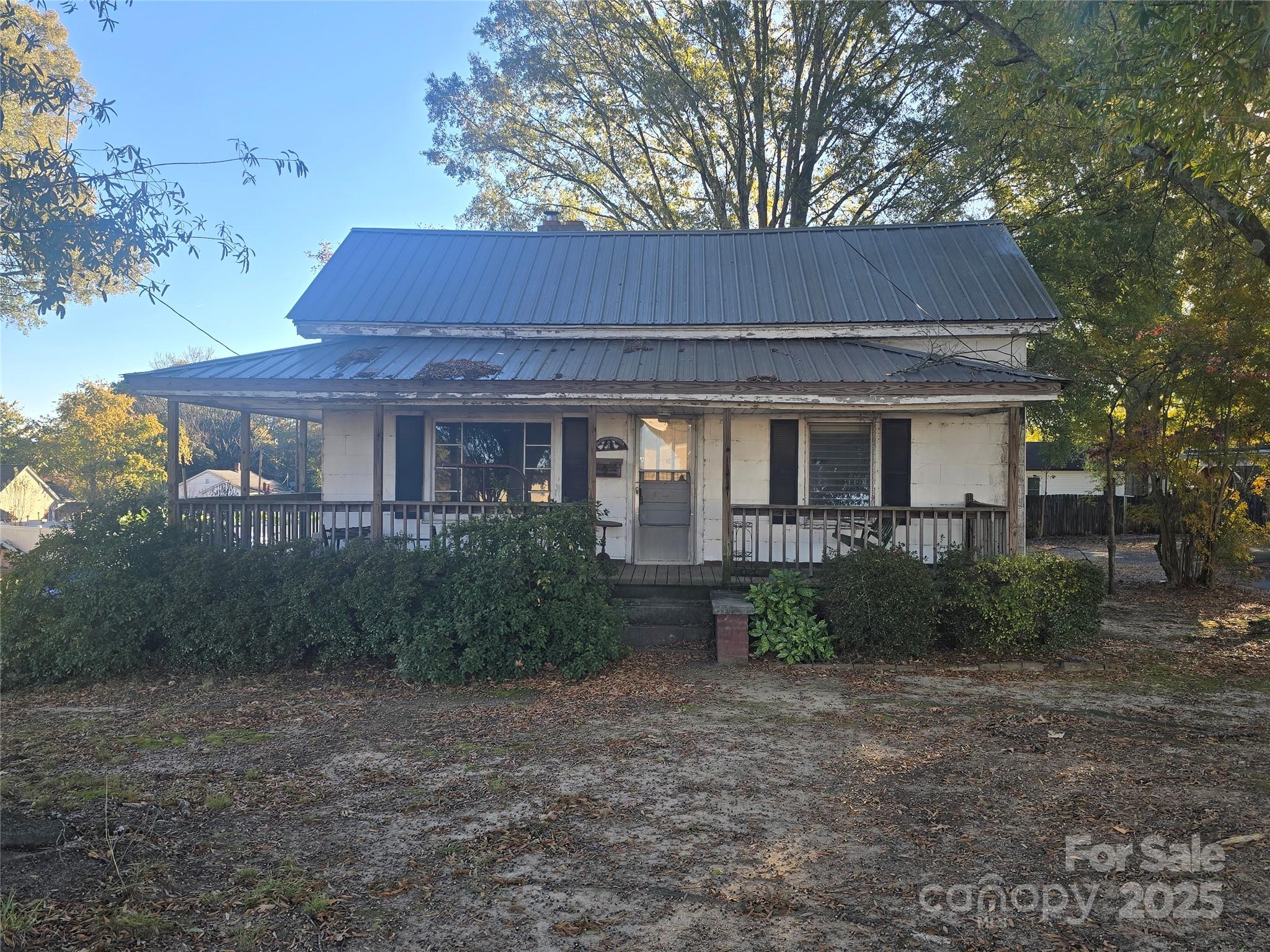 704 Sloop Avenue Kannapolis NC 28083