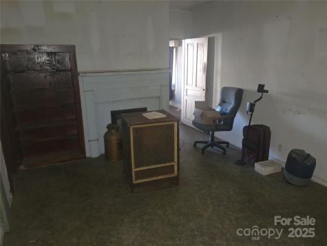 704 Sloop Avenue Kannapolis NC 28083