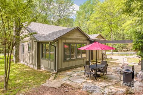 22 Dalonigei Court Brevard NC 28712