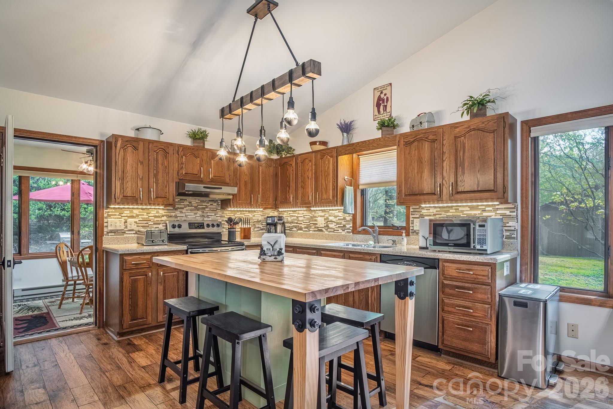 22 Dalonigei Court Brevard NC 28712