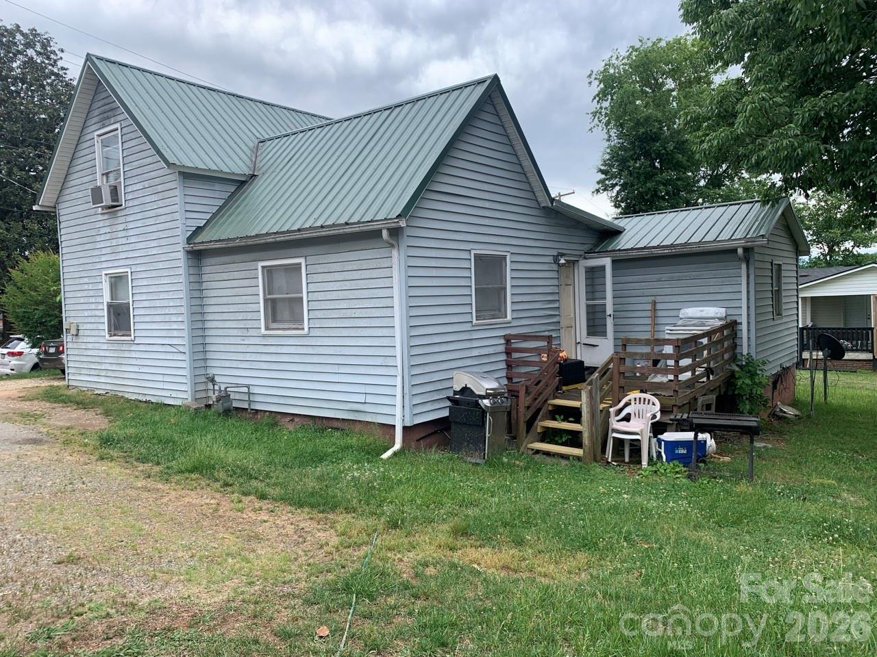 522 W Concord Street Morganton NC 28655