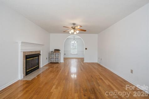 5406 Winding Oak Drive Hickory NC 28602