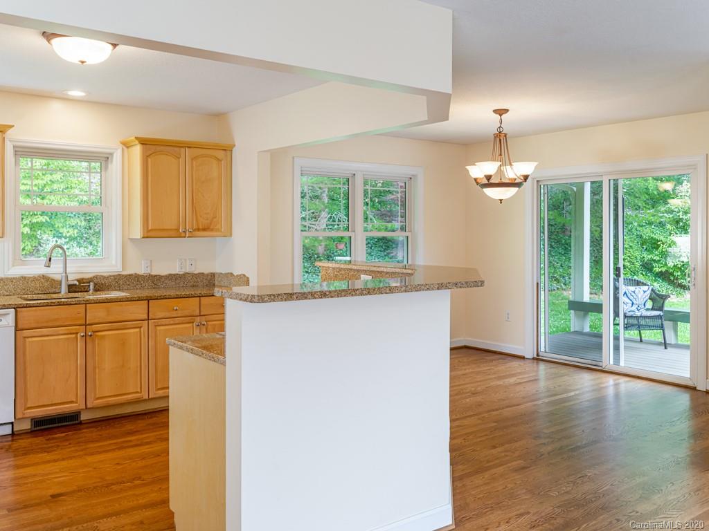 50 King Road Weaverville NC 28787