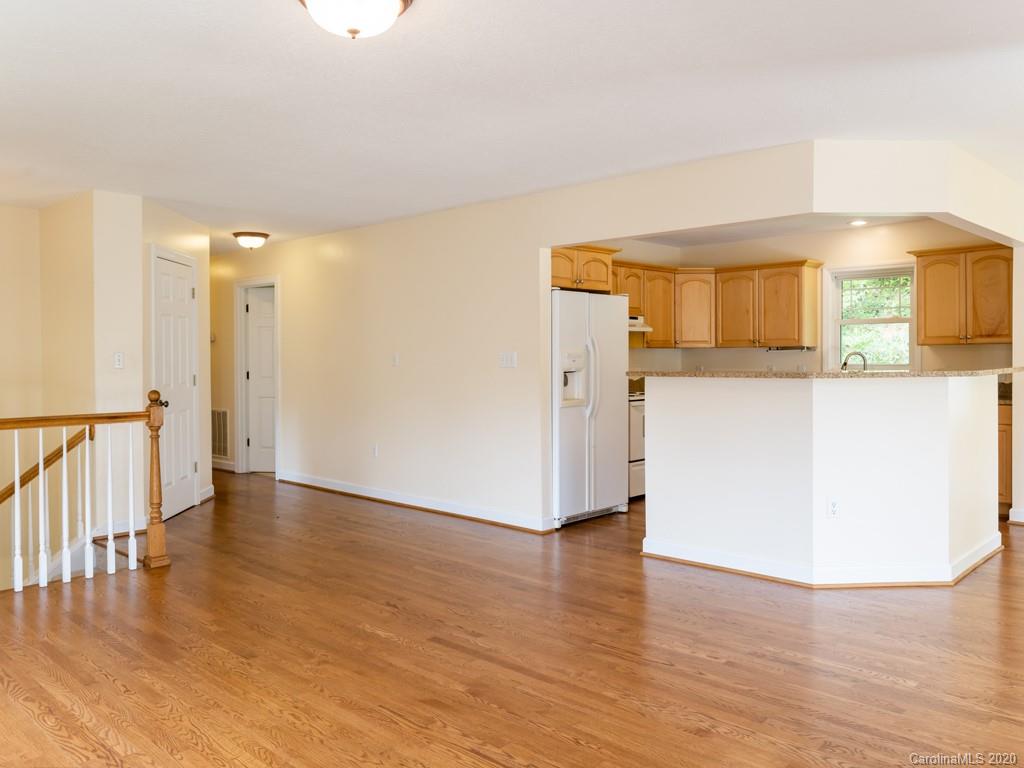 50 King Road Weaverville NC 28787