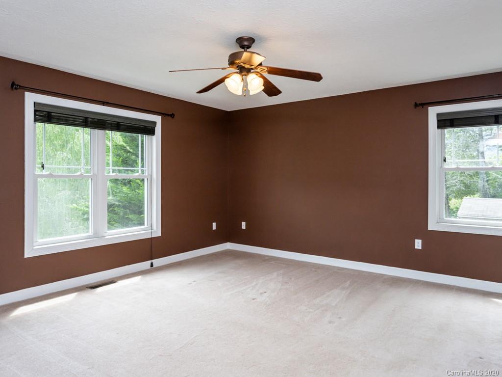50 King Road Weaverville NC 28787