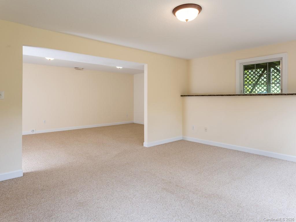 50 King Road Weaverville NC 28787