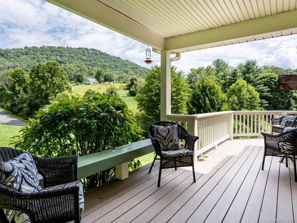 50 King Road Weaverville NC 28787
